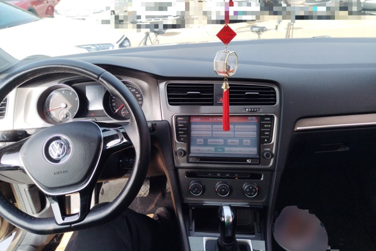 大众 高尔夫 2015款 1.6L 自动舒适型中控内饰12