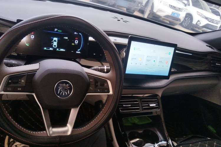 比亚迪 秦PLUS 2024款 荣耀版 DM-i 55KM领先型中控内饰12