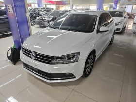 大众 速腾 2017款 180TSI 自动臻享版