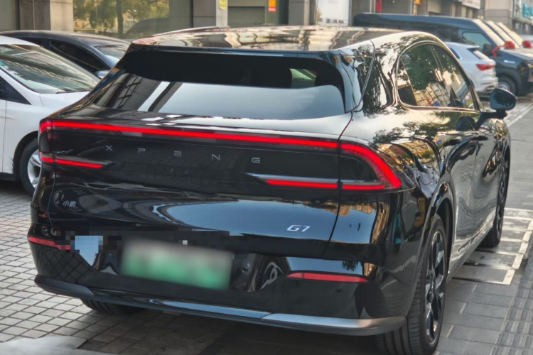 小鹏G7 2025款 702 超长续航 Max车身外观6006