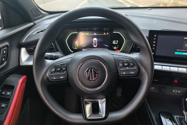 名爵 MG5 2023款 180DVVT CVT豪华版局部细节13