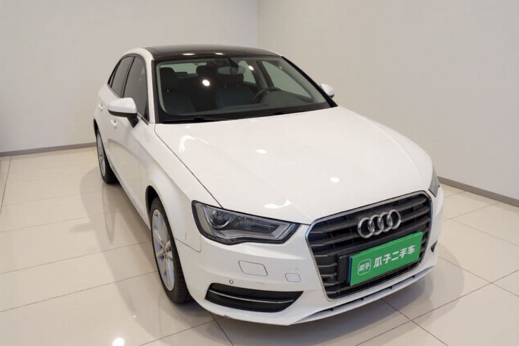 奥迪A3 2014款 Sportback 35 TFSI 自动舒适型车身外观3