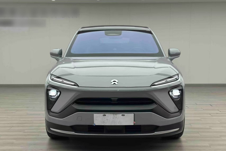 蔚来EC6 2020款 430KM 运动版车身外观2