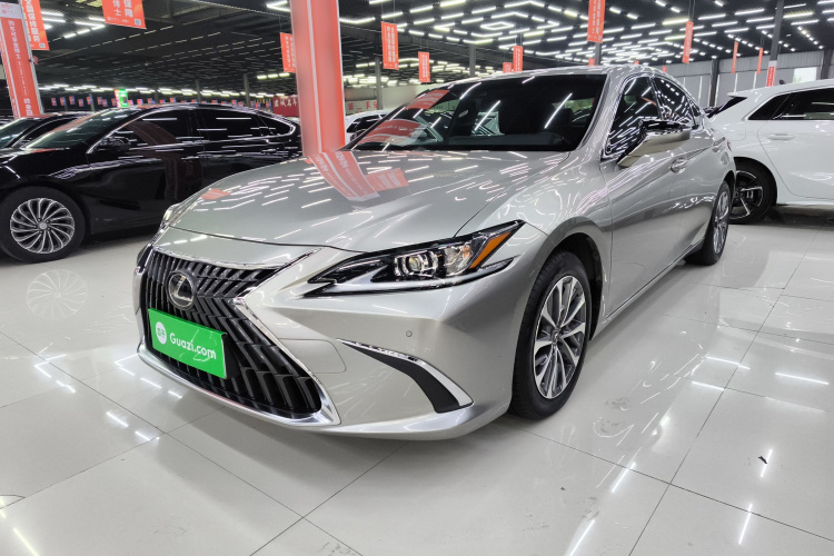 雷克萨斯ES 2021款 200 卓越版车身外观1