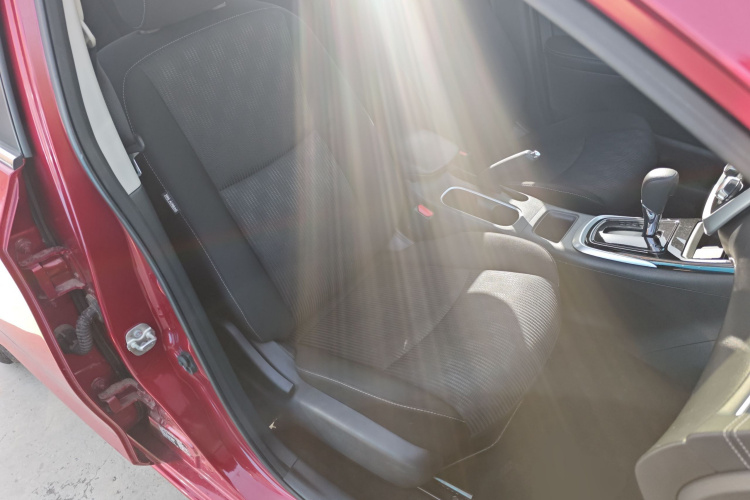 日产 骐达TIIDA 2019款 1.6L CVT酷动版 国VI局部细节41