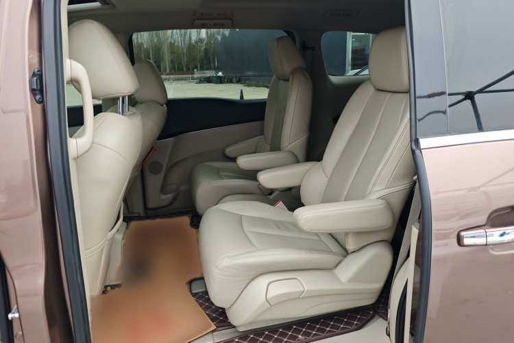 别克GL8 2018款 28T 豪华型 国VI中控内饰7004