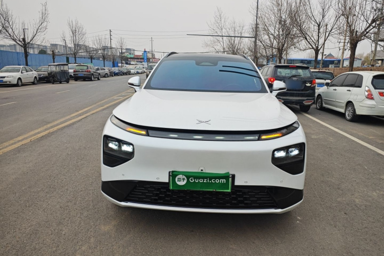 小鹏G9 2022款 702 Pro车身外观2