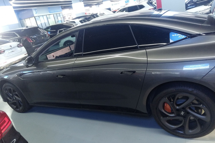 智己汽车 智己L7 2024款 MAX 长续航性能版车身外观6003