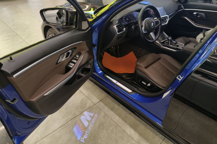 宝马3系 2021款 改款 320Li M运动套装中控内饰20