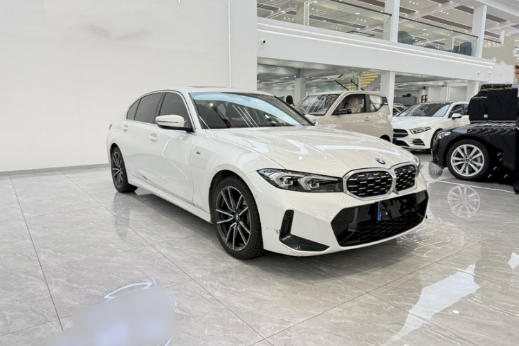 宝马3系 2023款 325Li M运动套装车身外观6005