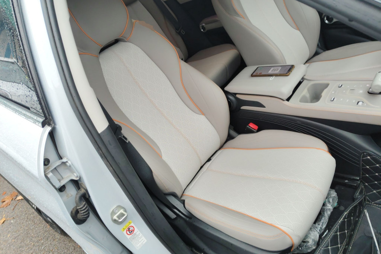 比亚迪 元PLUS 2023款 冠军版 430KM 领先型局部细节41