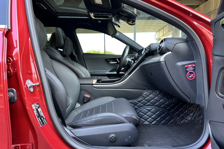 奔驰C级 2023款 改款 C 200 L 运动版中控内饰7009