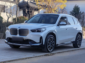 宝马iX1 2023款 xDrive30L X设计套装