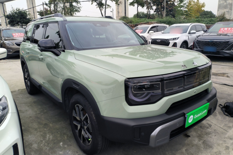 北京BJ30 2024款 1.5T 轻野Pro版车身外观3