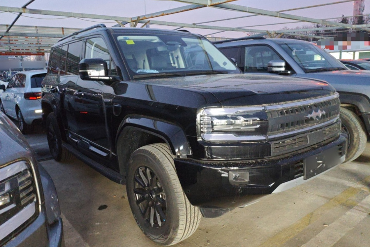 方程豹 豹5 2025款 天神智驾Ultra版车身外观6002