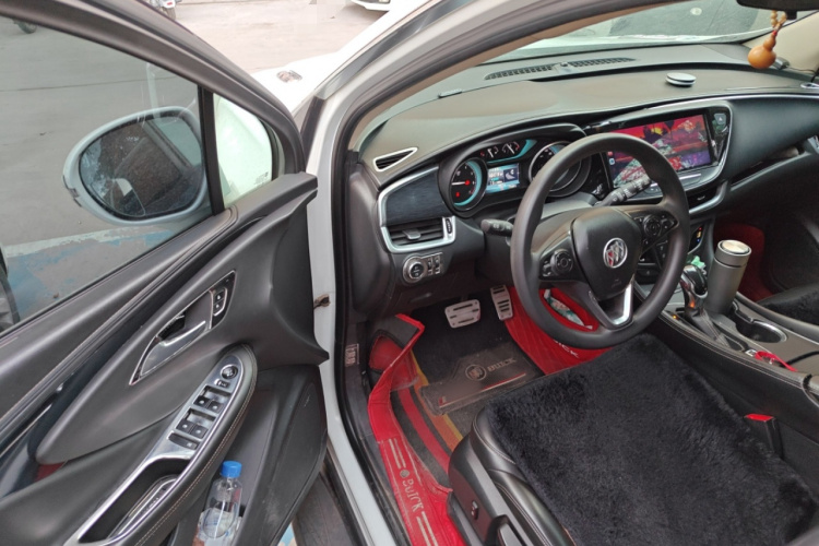 别克 昂科威 2016款 20T 两驱领先型中控内饰20