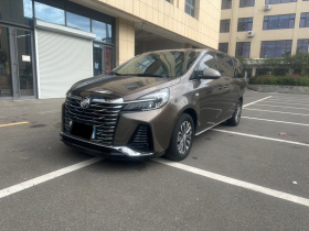 别克GL8 2023款 陆上公务舱 舒适型