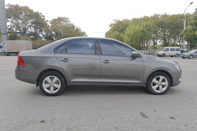 斯柯达 昕锐 2015款 1.6L 自动智选型车身外观6003