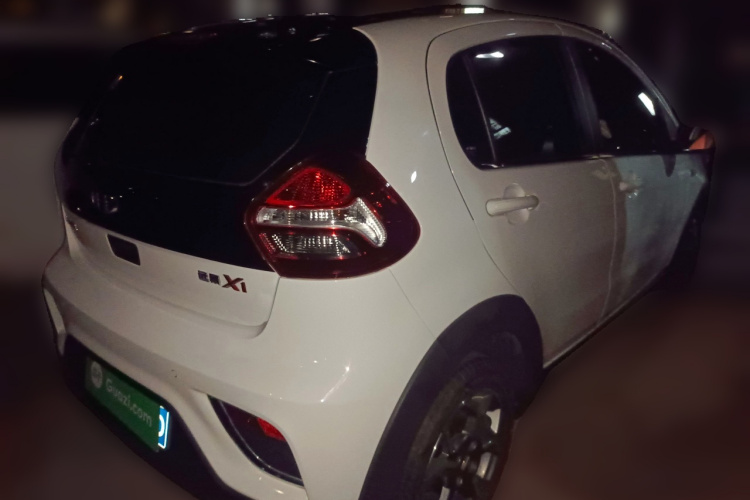 吉利汽车 远景X1 2017款 1.3L 自动乐趣版车身外观6005