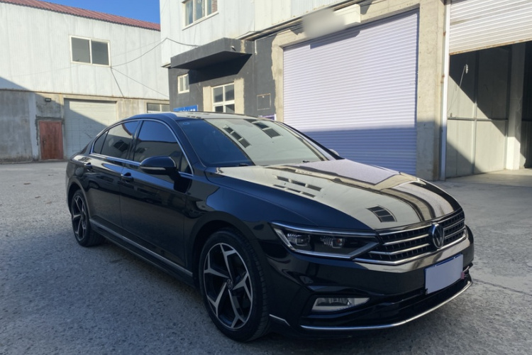 大众 迈腾 2023款 200万辆纪念版 280TSI DSG领先型车身外观6002