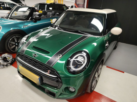 MINI 2019款 2.0T COOPER S 60周年纪念版