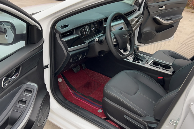 奇瑞 艾瑞泽5 2021款 PRO 1.5L CVT青春版中控内饰7003