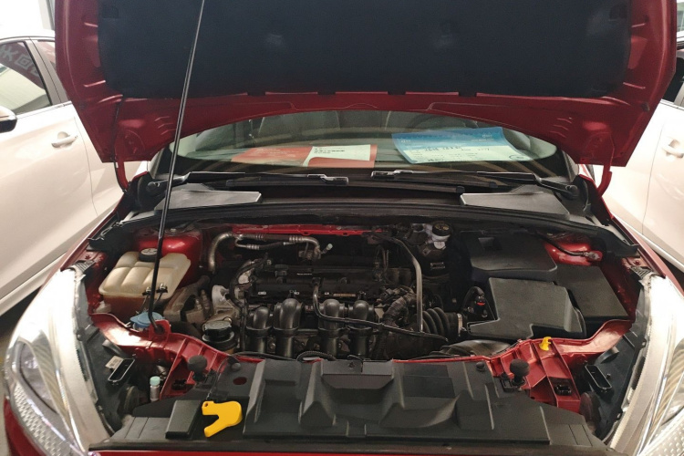 福特 福克斯 2017款 三厢 1.6L 自动舒适型智行版局部细节24