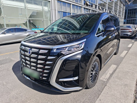 腾势D9 2022款 DM-i 970 四驱尊荣型