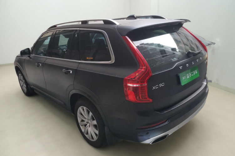 沃尔沃XC90 2015款 T6 智逸版 5座车身外观5