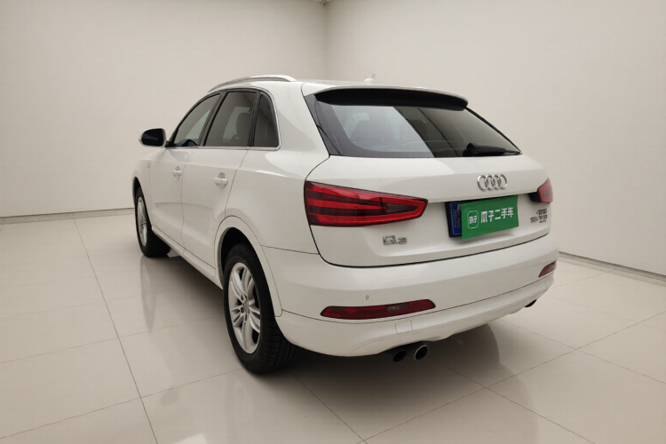 奥迪Q3 2015款 35 TFSI 舒适型车身外观5