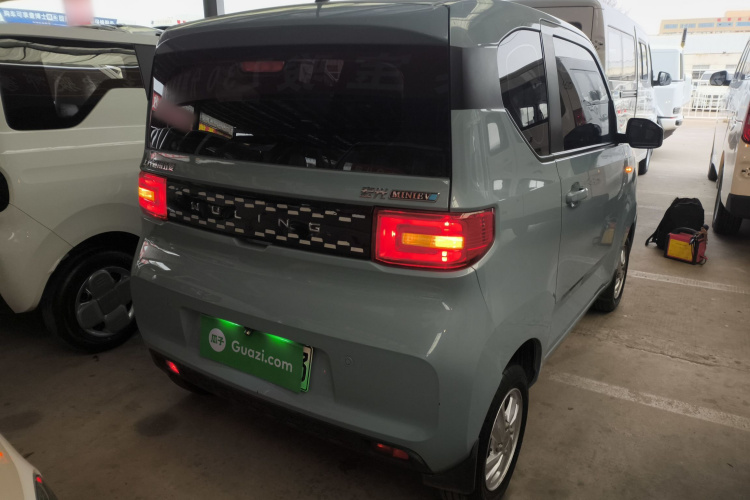 五菱汽车 宏光MINIEV 2020款 自在款 磷酸铁锂车身外观7