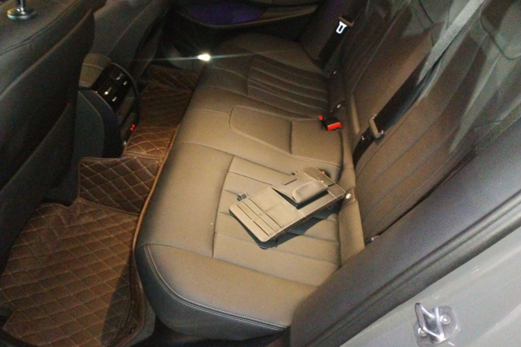 宝马5系(进口) 2022款 改款 530i M运动套装中控内饰7004