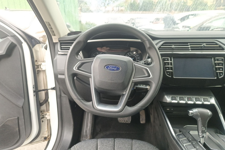 福特 领界 2019款 EcoBoost 145 CVT精领型 国VI中控内饰13