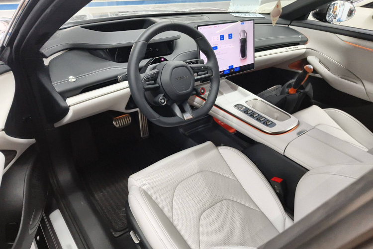 小米汽车 小米SU7 2024款 四驱Max创始版中控内饰7002