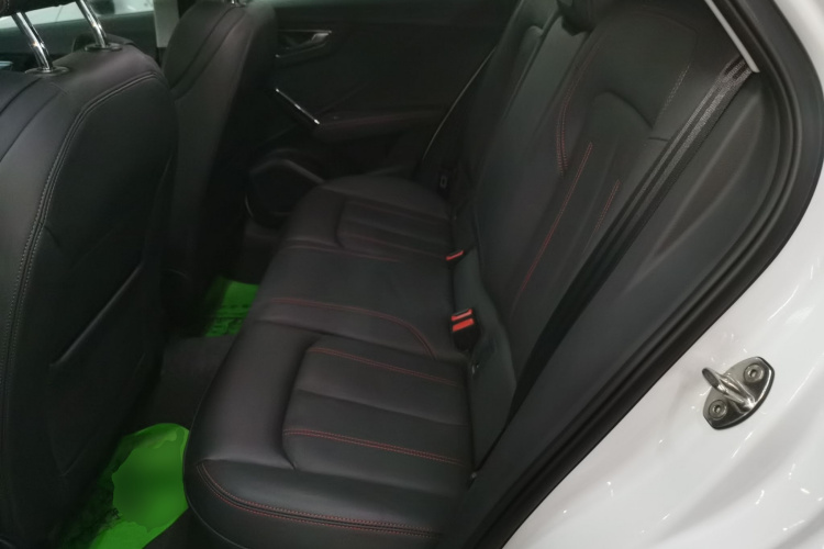 奥迪Q2L 2023款 35TFSI 进取动感型中控内饰21