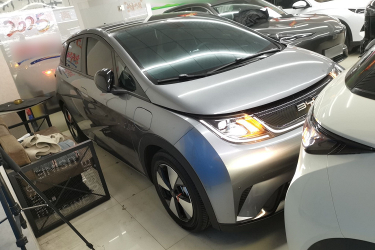 比亚迪 海豚 2023款 420km 时尚版车身外观6002