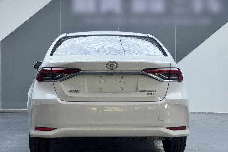 丰田 卡罗拉 2021款 1.2T S-CVT 精英版车身外观6005