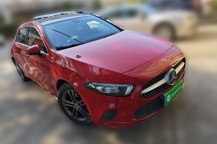 奔驰A级(进口) 2019款 A 200 动感型车身外观6002