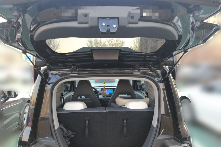 吉利银河 2025款 210km 熊猫卡丁局部细节23