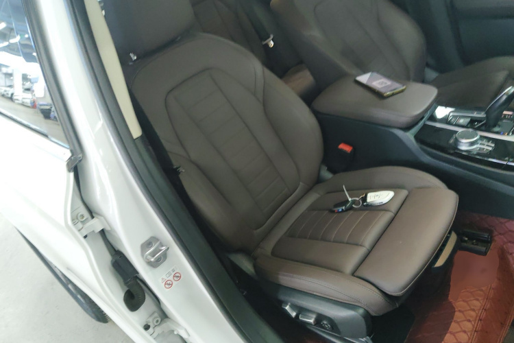 宝马X3 2021款 xDrive25i M运动套装局部细节41