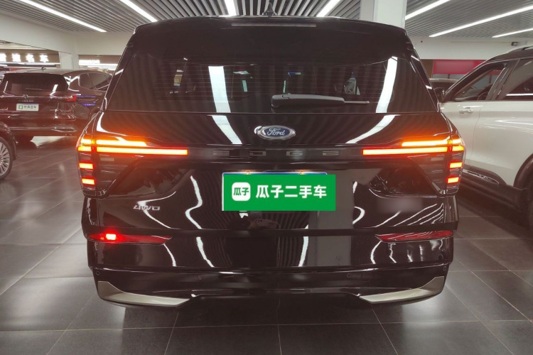 福特 2023款 锐界L 2.0T EcoBoost 四驱七座至尊型车身外观6004
