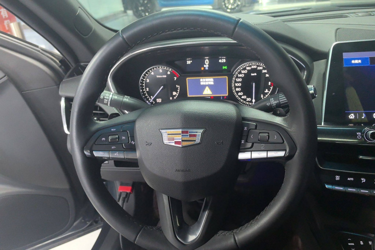 凯迪拉克CT5 2020款 改款 28T 豪华型中控内饰13