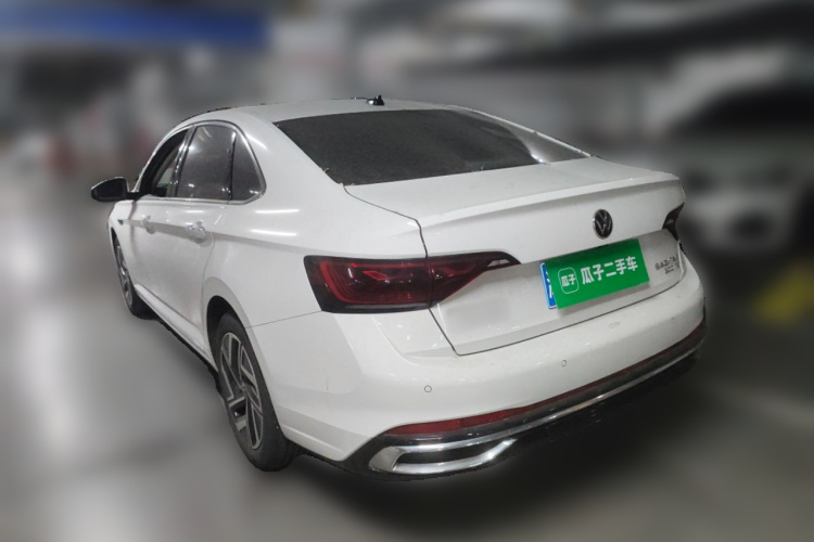 大众 速腾 2023款 300TSI DSG超越版车身外观5
