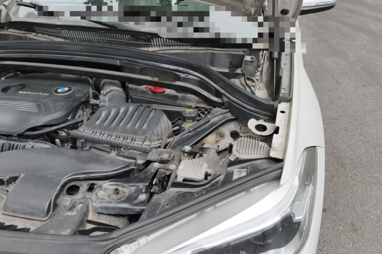 宝马X1 2018款 sDrive20Li 领先型局部细节9007