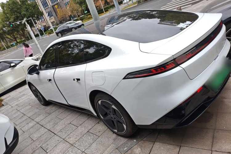 东风奕派 eπ007 2024款 530Pro版车身外观6003