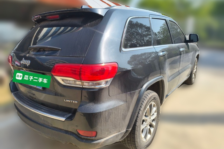 Jeep 大切诺基(进口) 2014款 3.6L 精英导航版车身外观6005