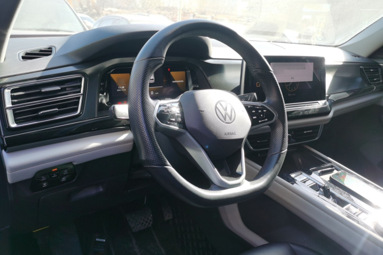 大众 途昂 2021款 380TSI 四驱豪华版中控内饰12