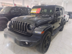 Jeep 牧马人 2022款 2.0T 高地四门版