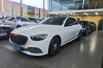 奔驰E级(进口) 2023款 改款 E 260 时尚型运动版