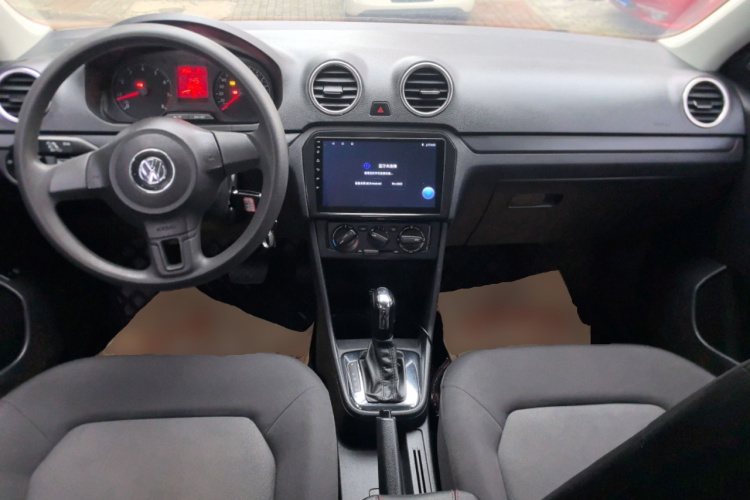 大众 捷达 2015款 1.6L 自动时尚型中控内饰12